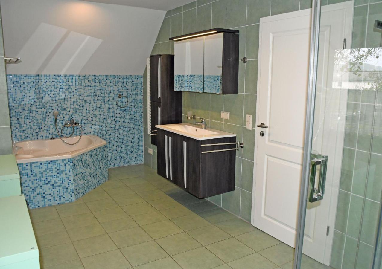 Schoenes Ferienhaus Mit Kamin Und Sauna Im Ostseebad Sellin ภายนอก รูปภาพ